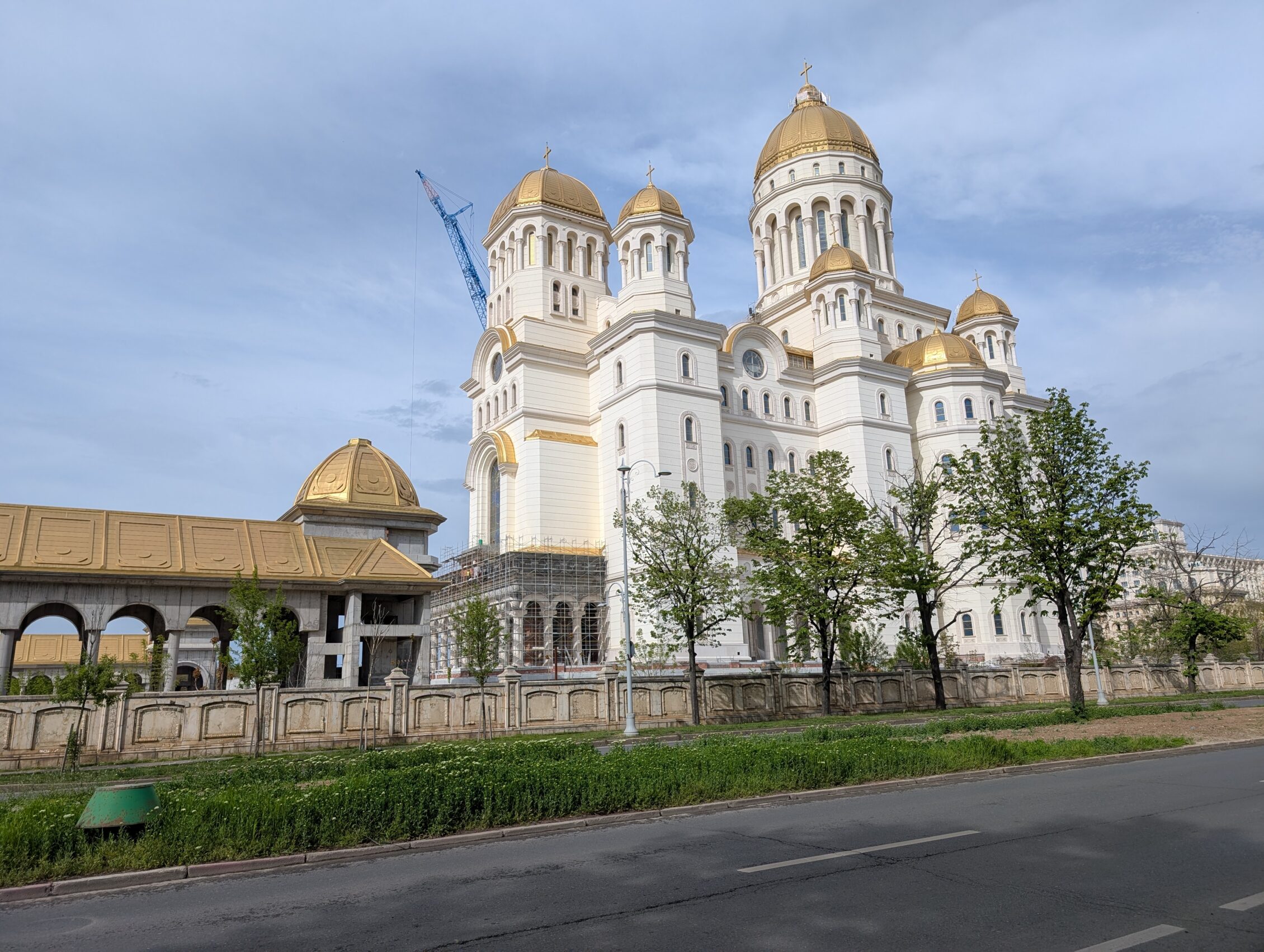 Castillos colgados de la roca y rodeados de leyendas