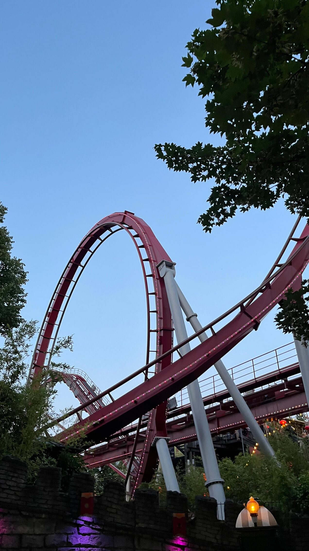 parque de atracciones tivoli en copenhague